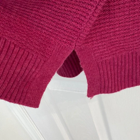 GAP Women's Fuchsia Crew Neck Sweater - Picture 5 of 9